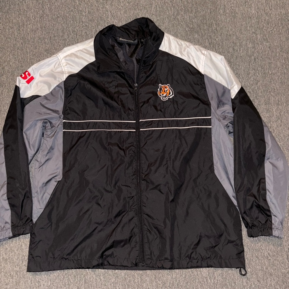 Cincinnati Bengals windbreaker like zip up